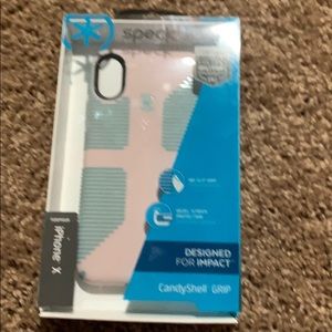 Speck iPhone X/xs phone case. In box.